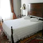 Casa De Mogofores Bed & Breakfast
