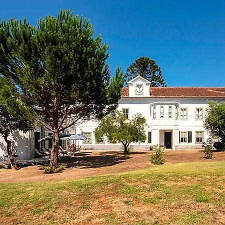 Casa De Mogofores Bed & Breakfast 3*
