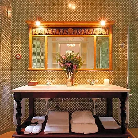 Bed & Breakfast Casa De Mogofores 3*
