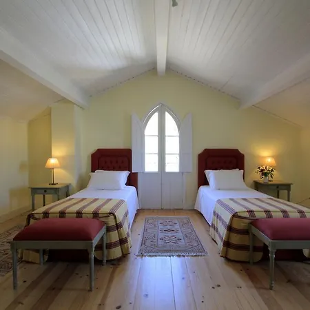 Bed and Breakfast Casa De Mogofores 3*