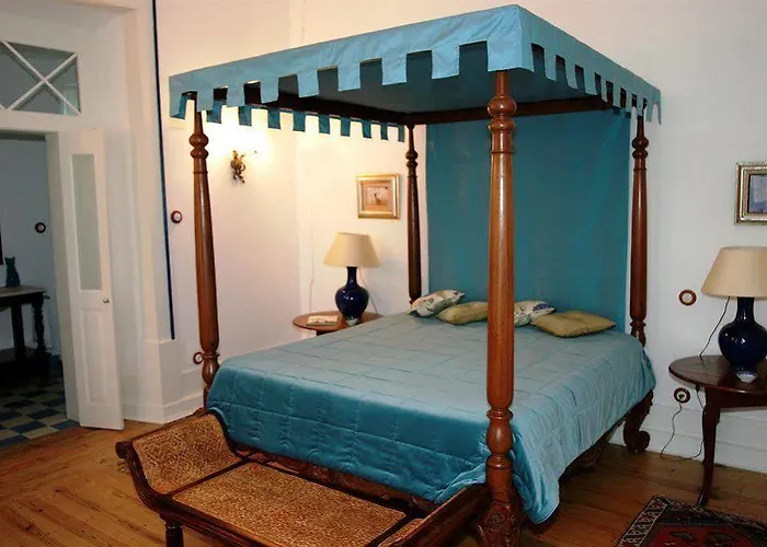 Casa De Mogofores Bed & Breakfast 3*